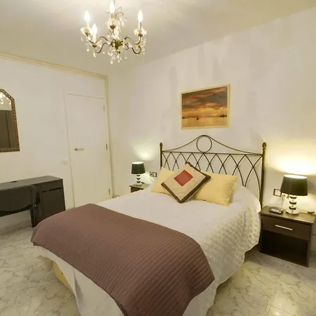 Rusinyol Villa